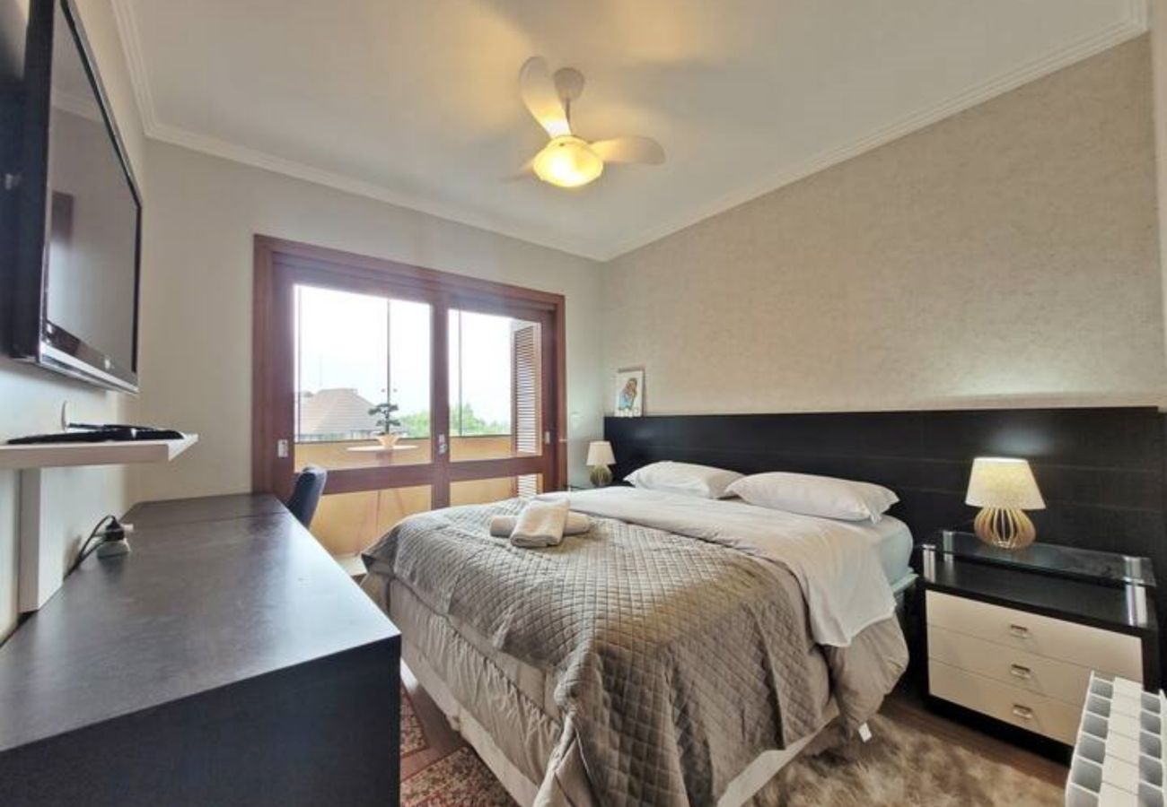 Apartamento em Gramado - Apto Vista do Quilombo REF 547140