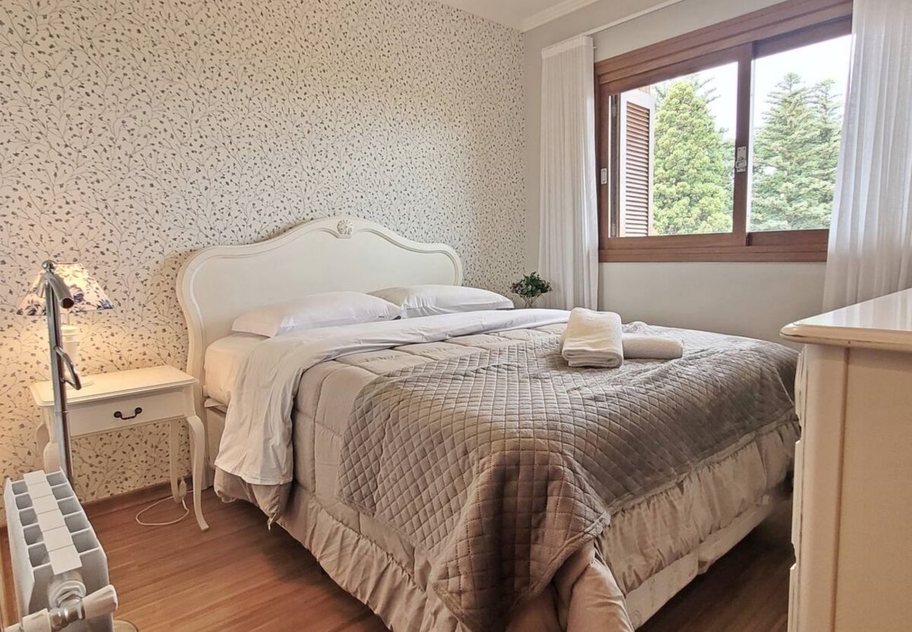 Apartamento em Gramado - Apto Vista do Quilombo REF 547140