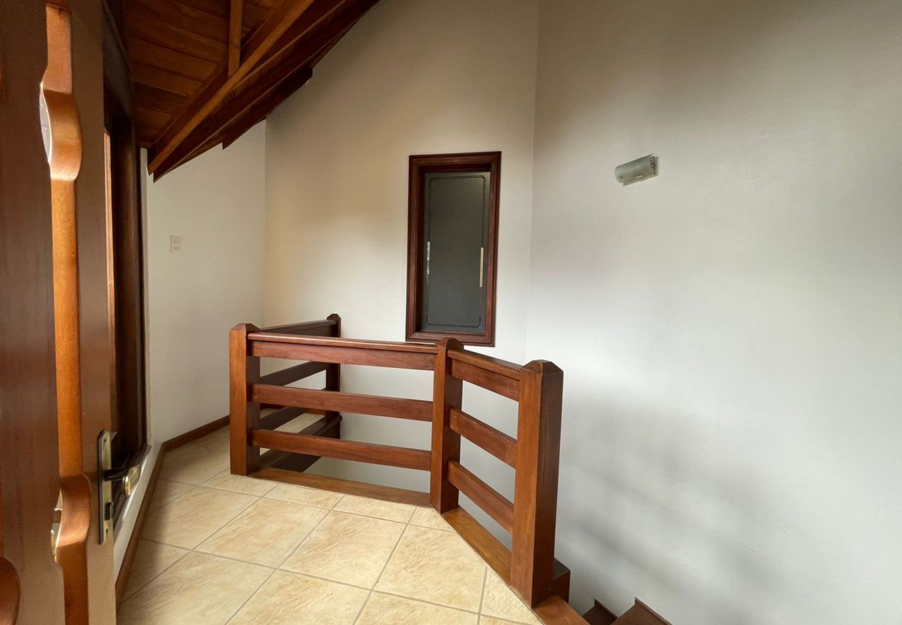 Apartamento em Gramado - Apto Monte Belo REF 547330