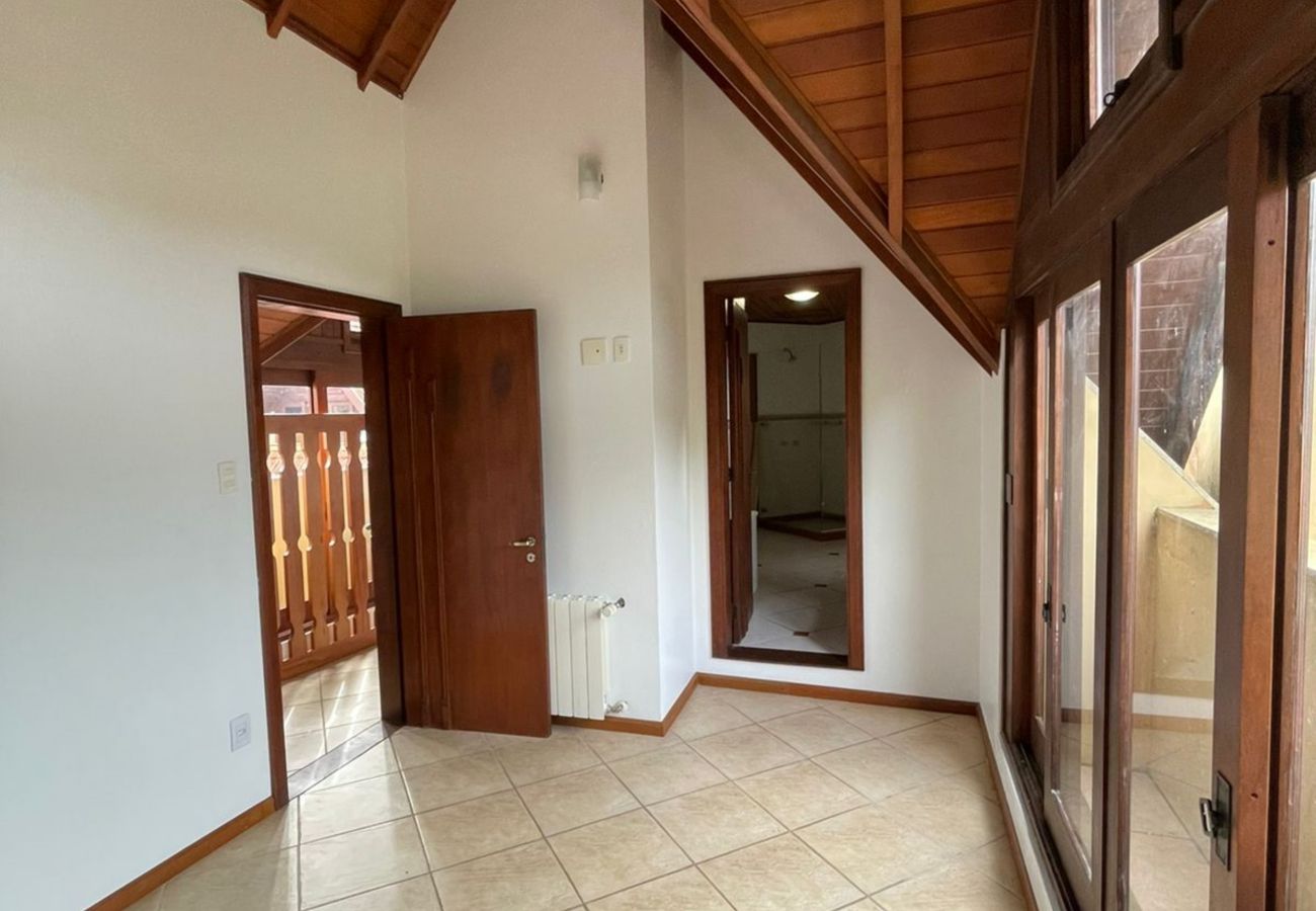 Apartamento em Gramado - Apto Monte Belo REF 547330