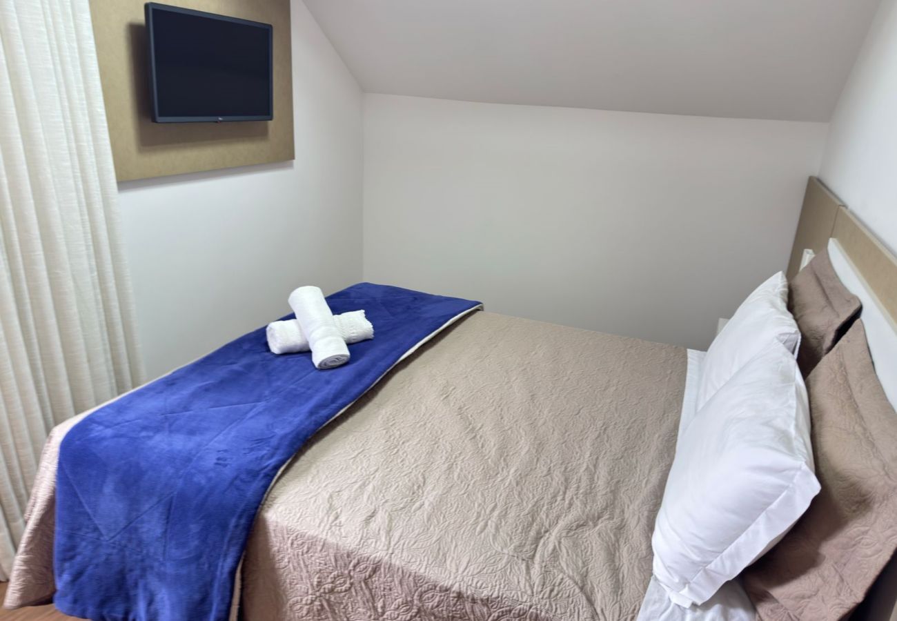 Apartamento em Gramado - Apto Gramado Haus  REF 548954