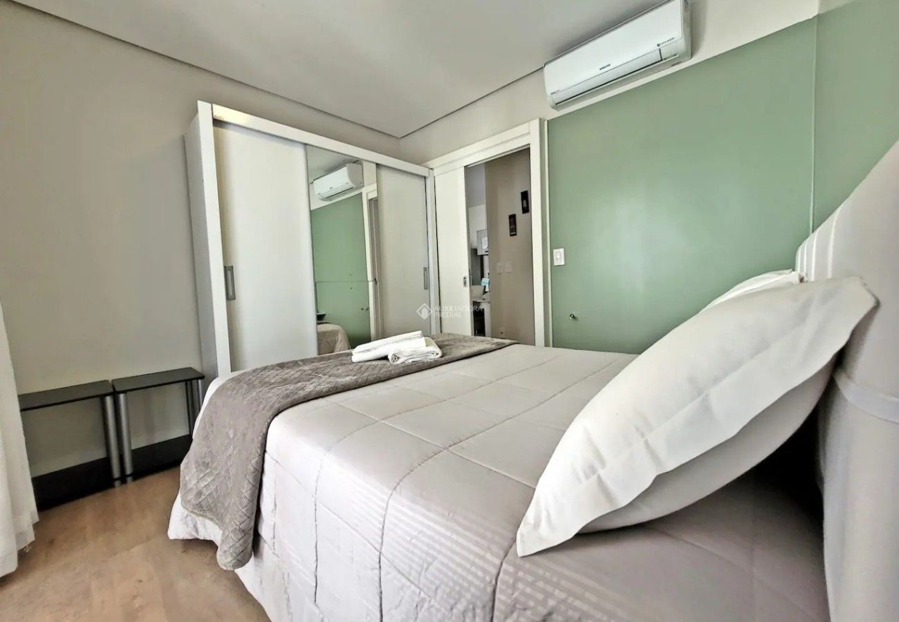 Apartamento em Gramado - Apto Loft One REF 557818