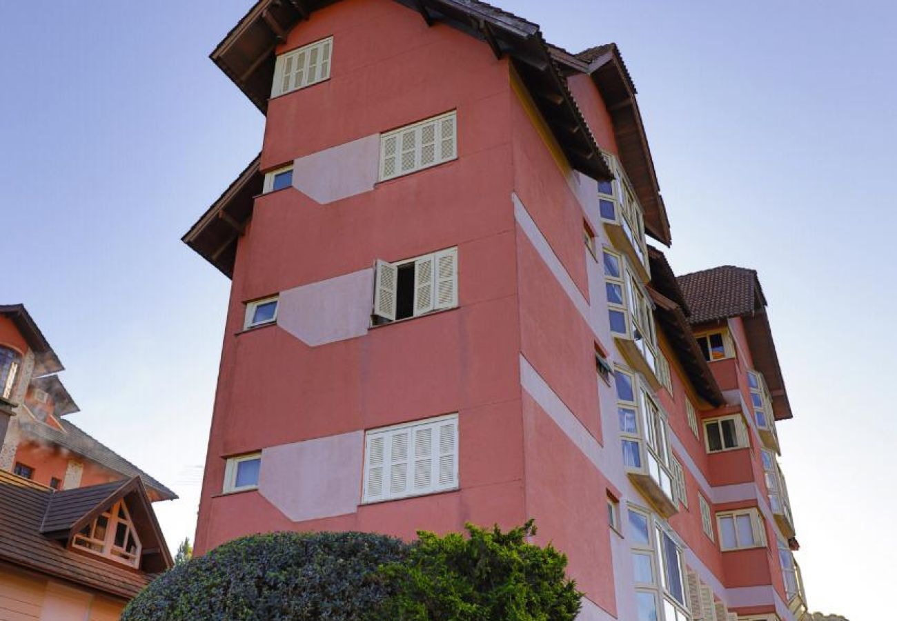 Apartamento em Canela - Apto 2 dormitórios no Solar da Serra  REF 559242