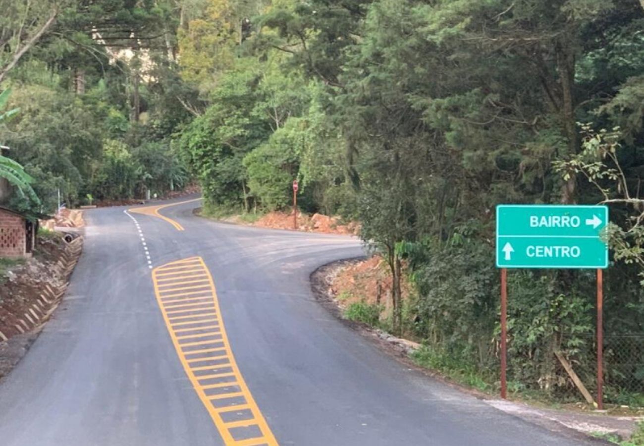 Fazenda em Gramado - Área de terras Várzea Grande - REF 531602