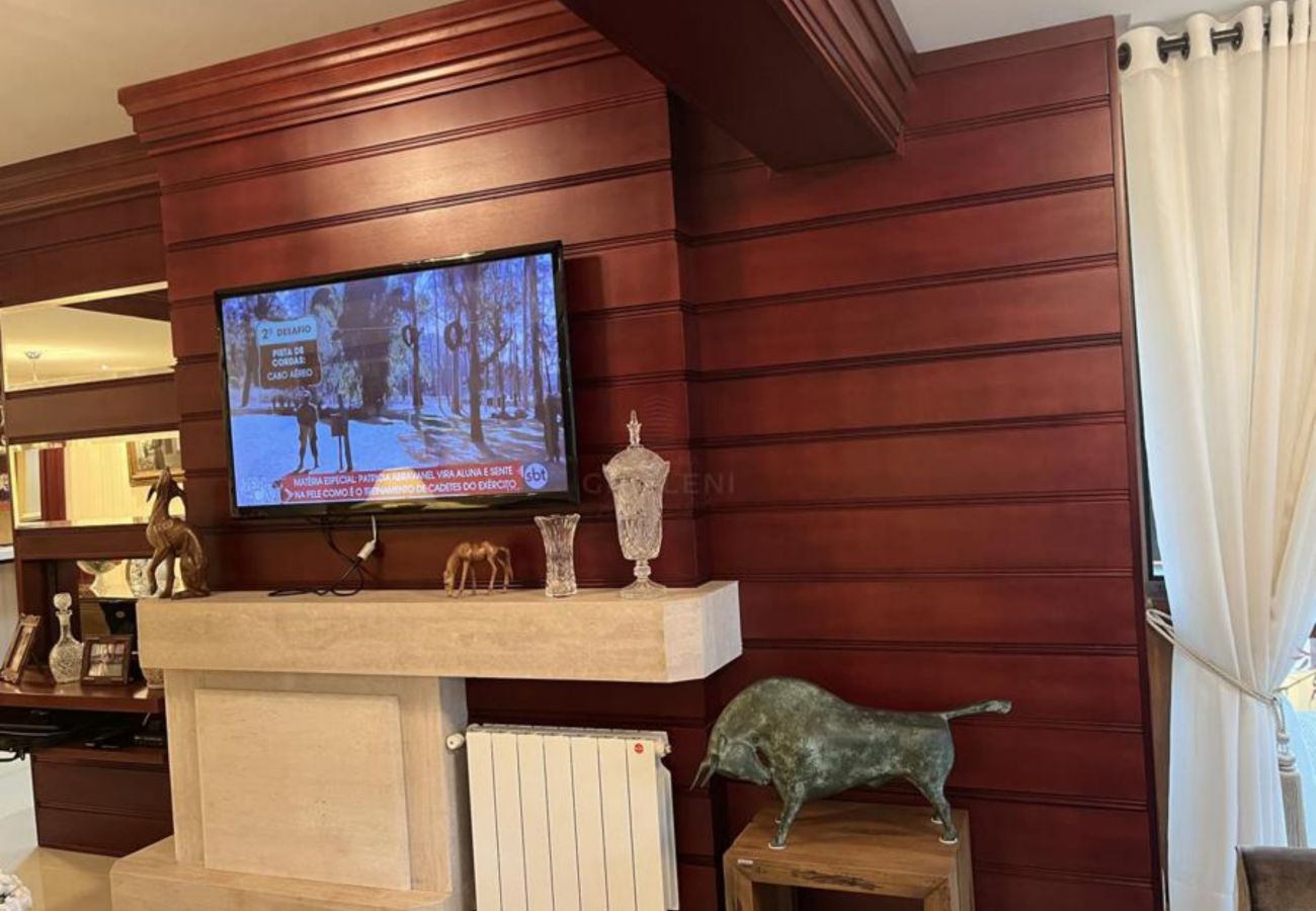 Apartamento em Gramado - Apto Oviedo REF 547159