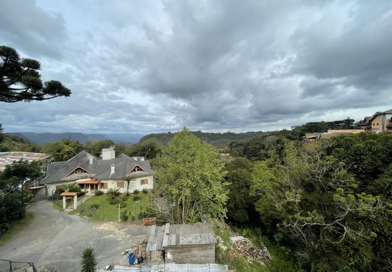 Apartamento em Gramado - Apto Solar da Praça REF 547280