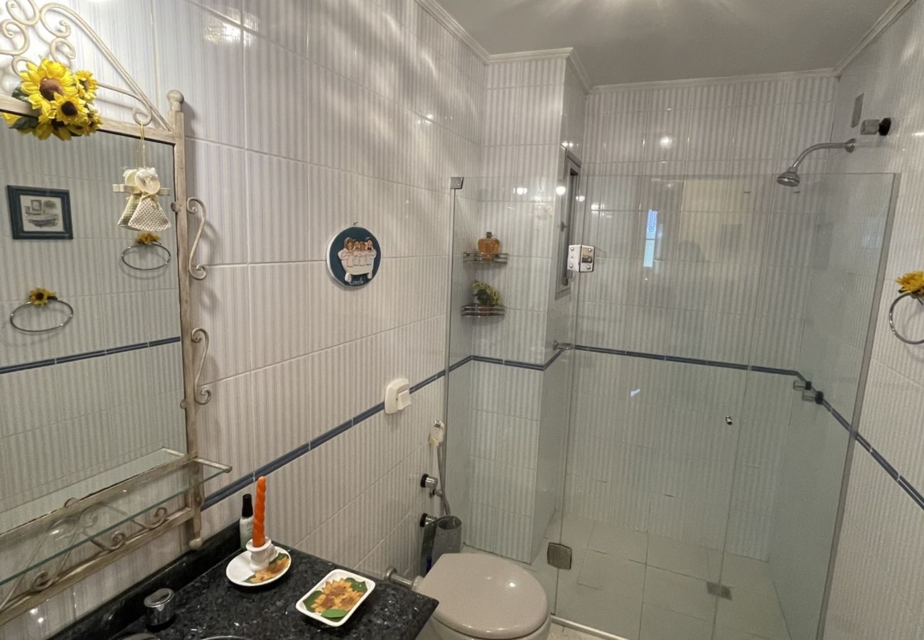 Apartamento em Gramado - Apto Solar da Praça REF 547280