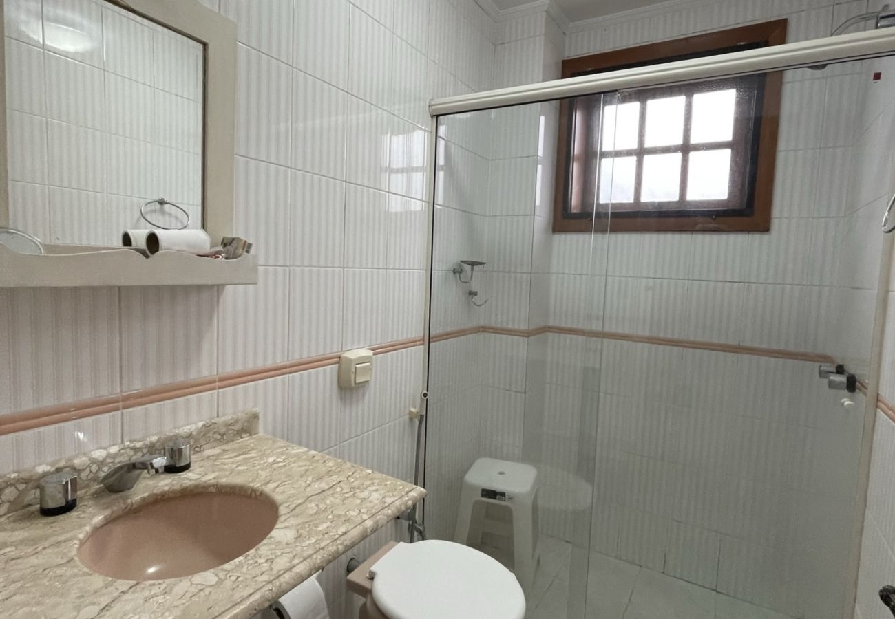 Apartamento em Gramado - Apto Solar da Praça REF 547280