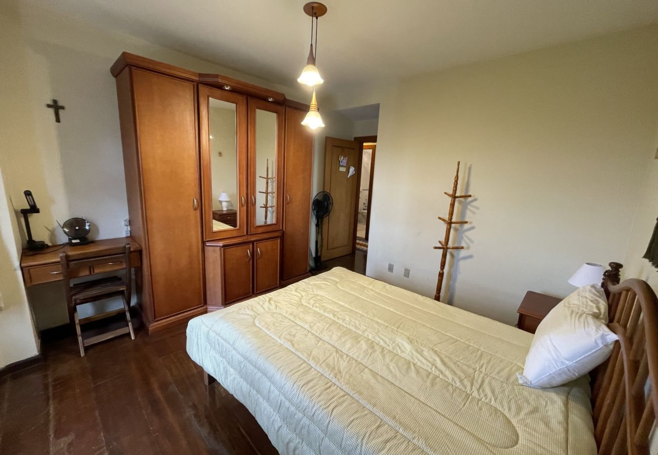 Apartamento em Gramado - Apto Solar da Praça REF 547280
