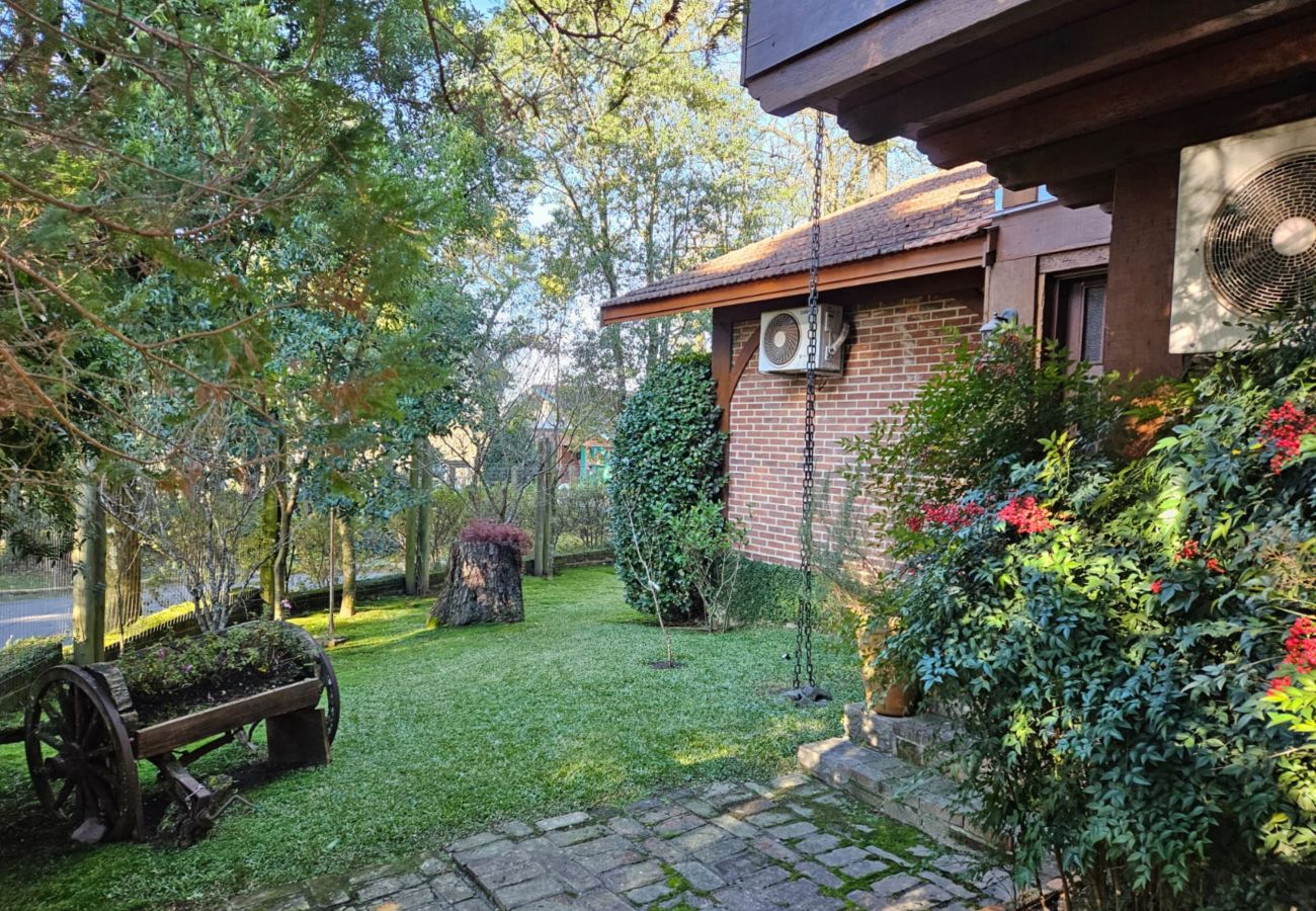 Casa em Gramado - CASA BAIRRO PLANALTO REF 567691