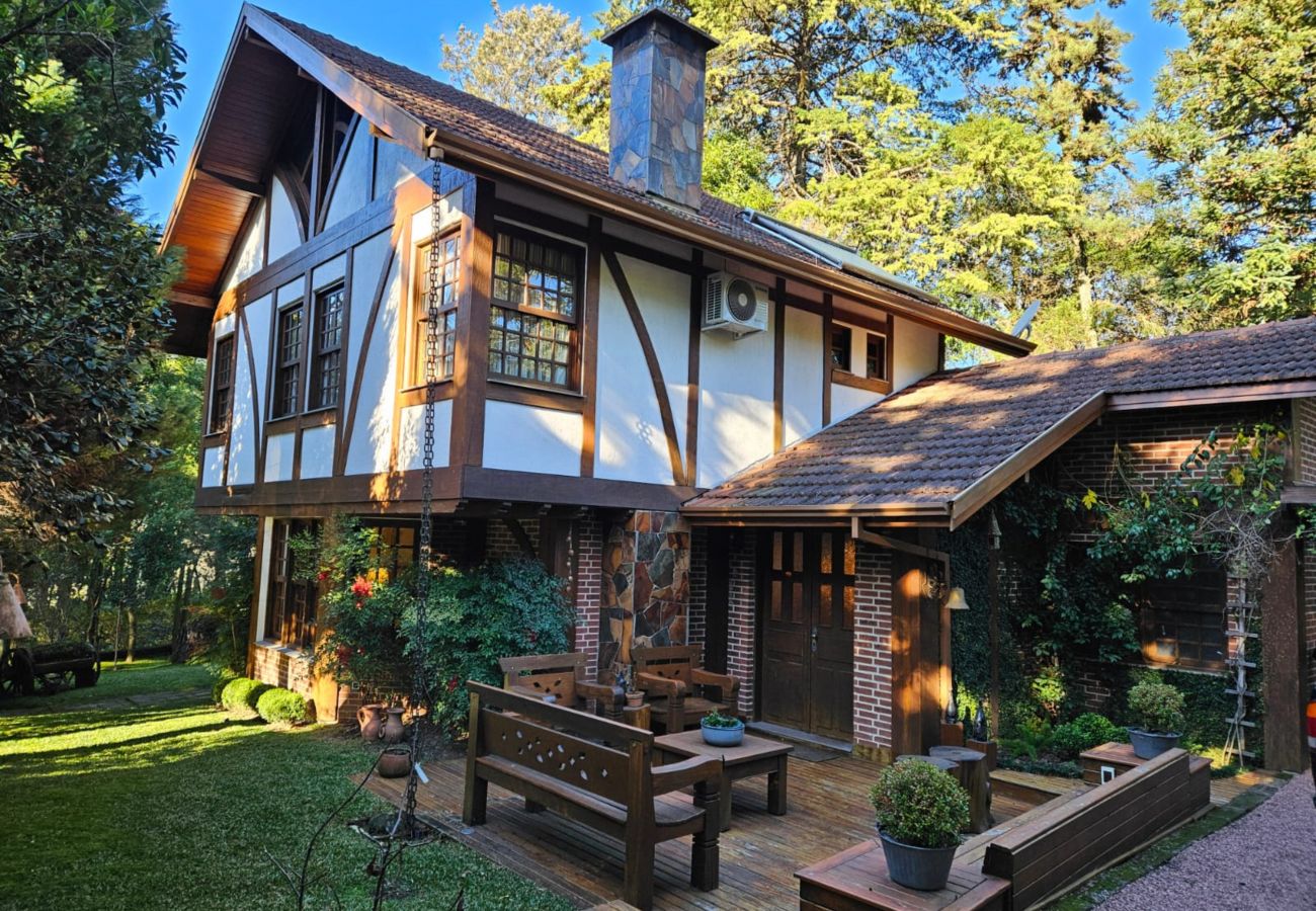 Casa em Gramado - CASA BAIRRO PLANALTO REF 567691