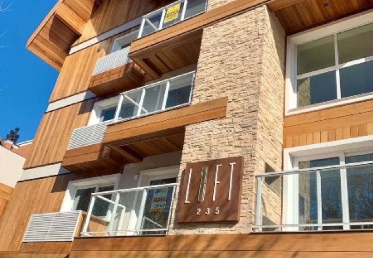 Apartamento em Canela - Apto 1 dorm Loft 235 REF 558945