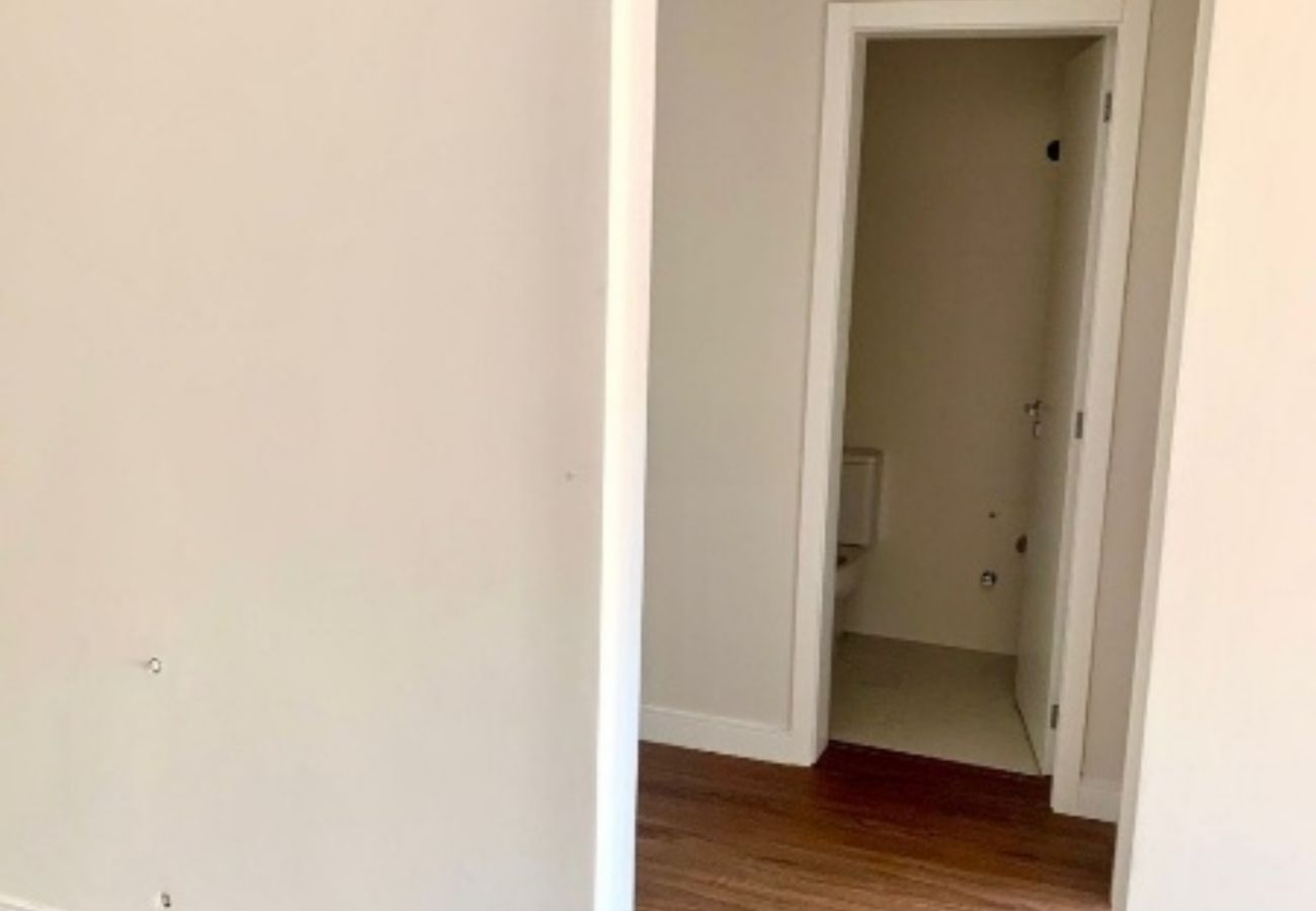 Apartamento em Canela - Apto 1 dorm Loft 235 REF 558945
