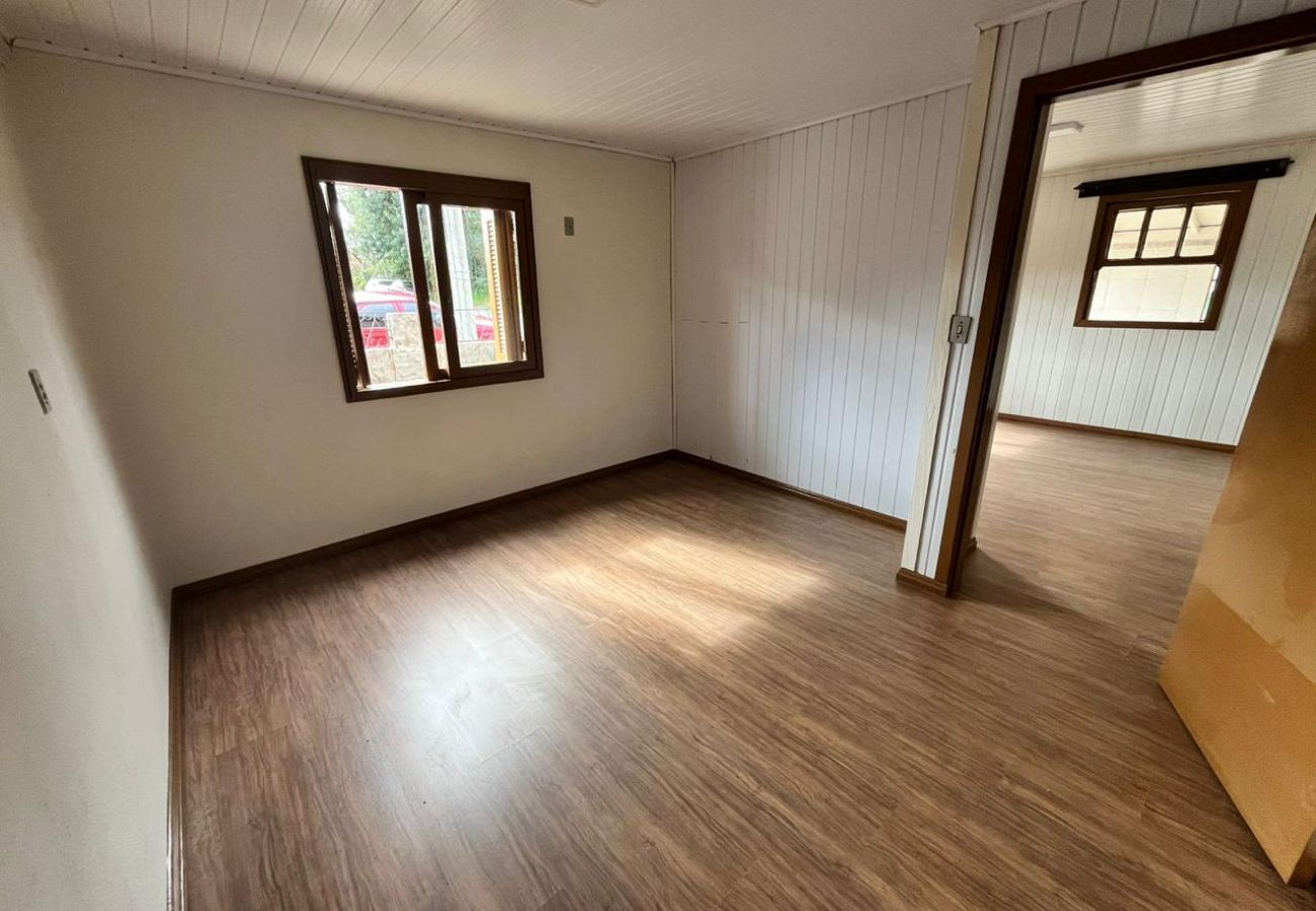 Casa em Canela - CASAS NA RUA DAS HORTÊNSIAS CANELA REF 570203