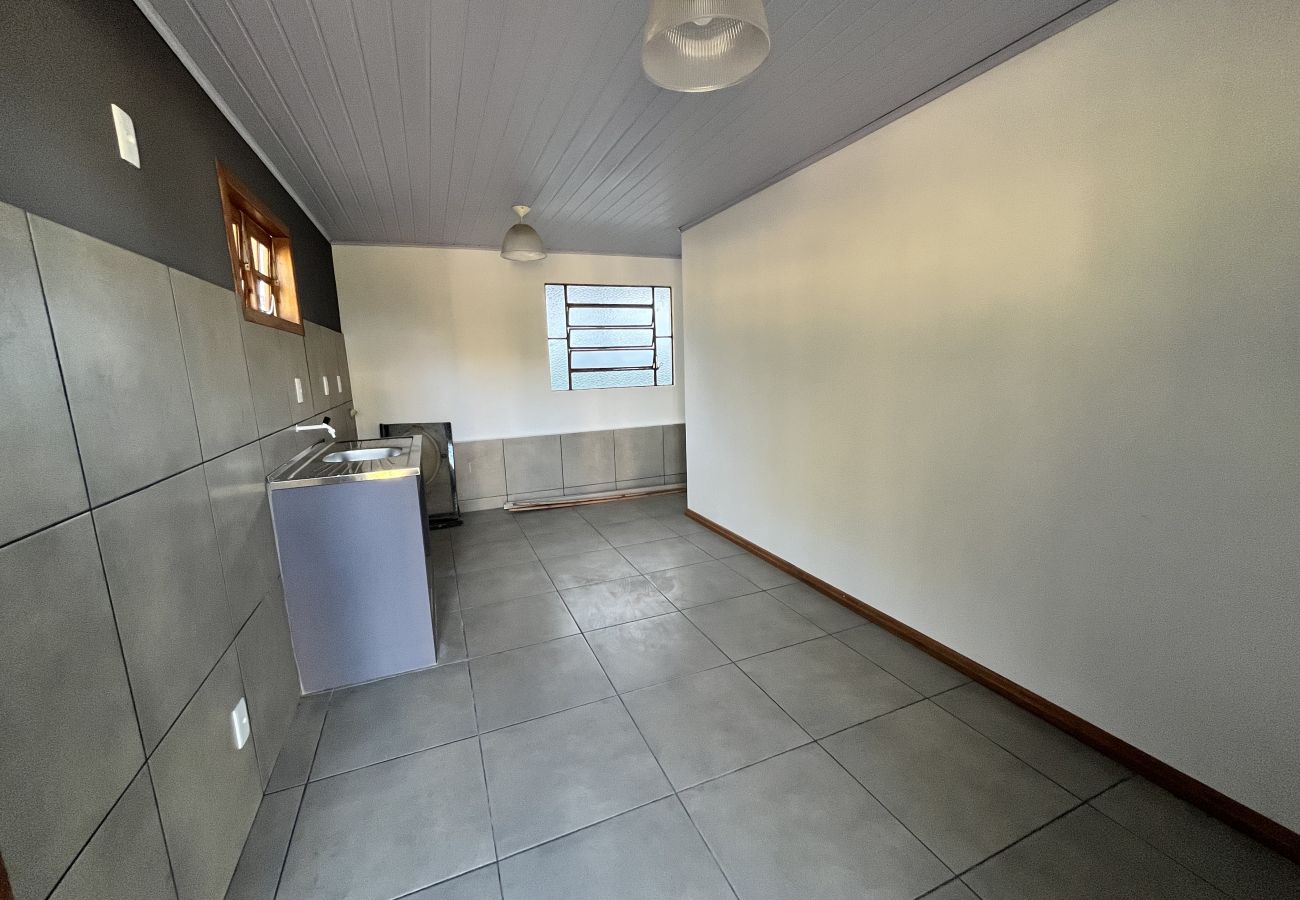 Casa em Canela - CASAS NA RUA DAS HORTÊNSIAS CANELA REF 570203