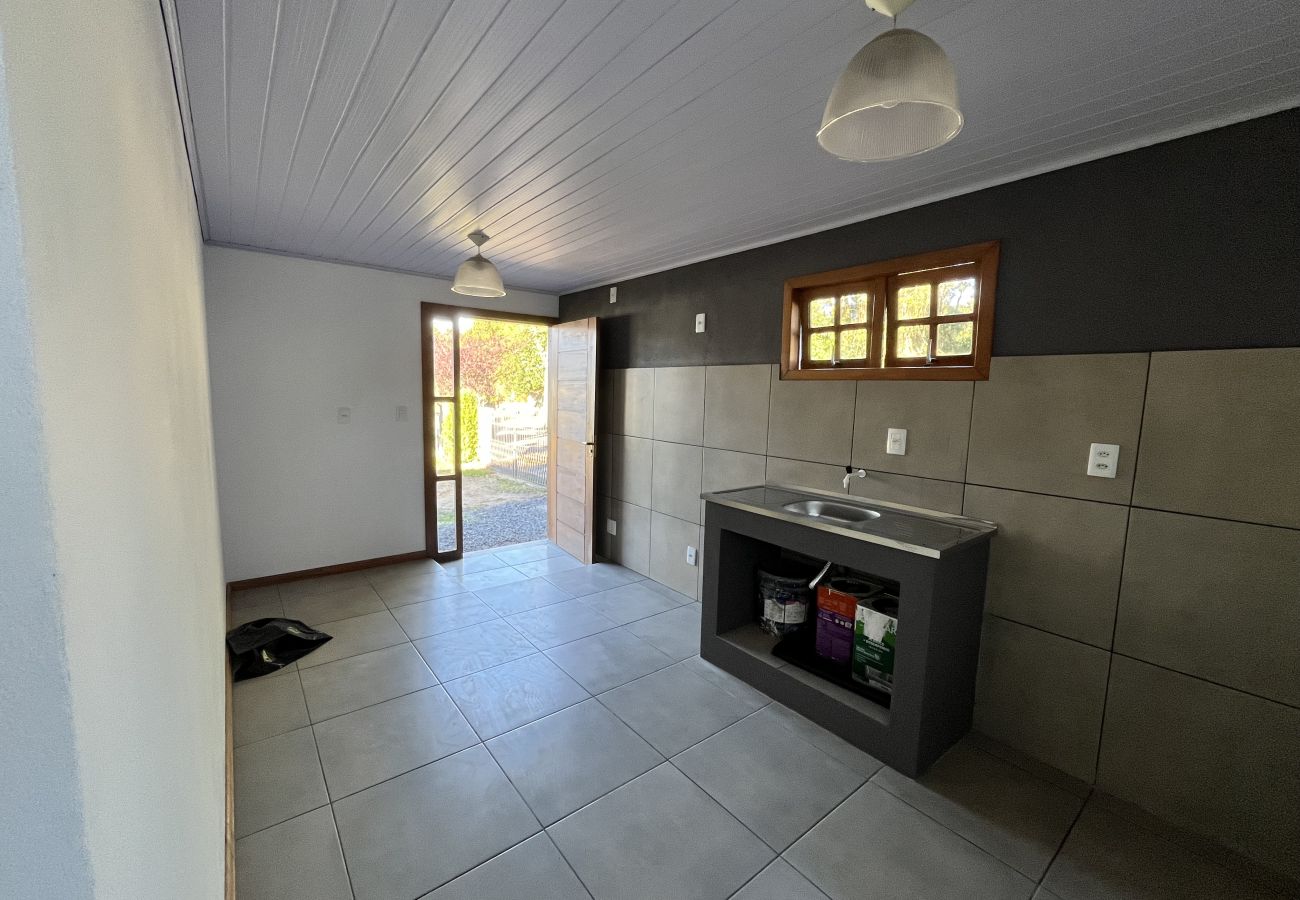 Casa em Canela - CASAS NA RUA DAS HORTÊNSIAS CANELA REF 570203