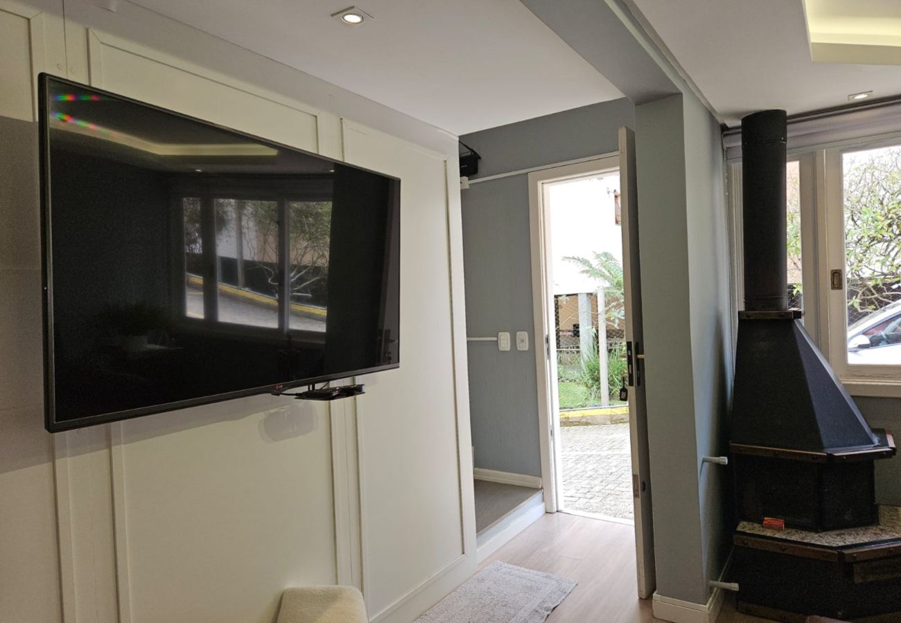 Casa em Gramado - CASA COM 2 SUÍTES  RES ALDEIA DA SERRA REF 667662