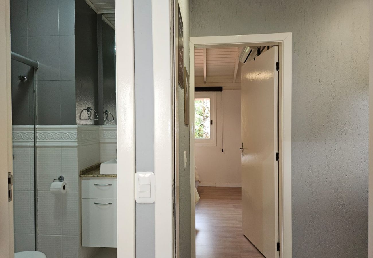 Casa em Gramado - CASA COM 2 SUÍTES  RES ALDEIA DA SERRA REF 667662