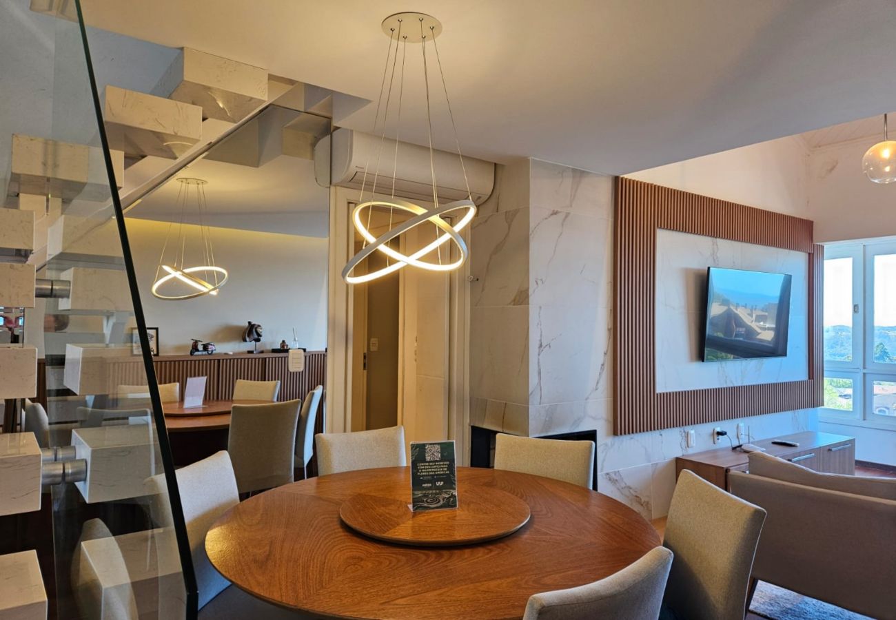 Apartamento em Gramado - APTO 4 DORMITÓRIOS ÂNGELO BISOL REF 670261