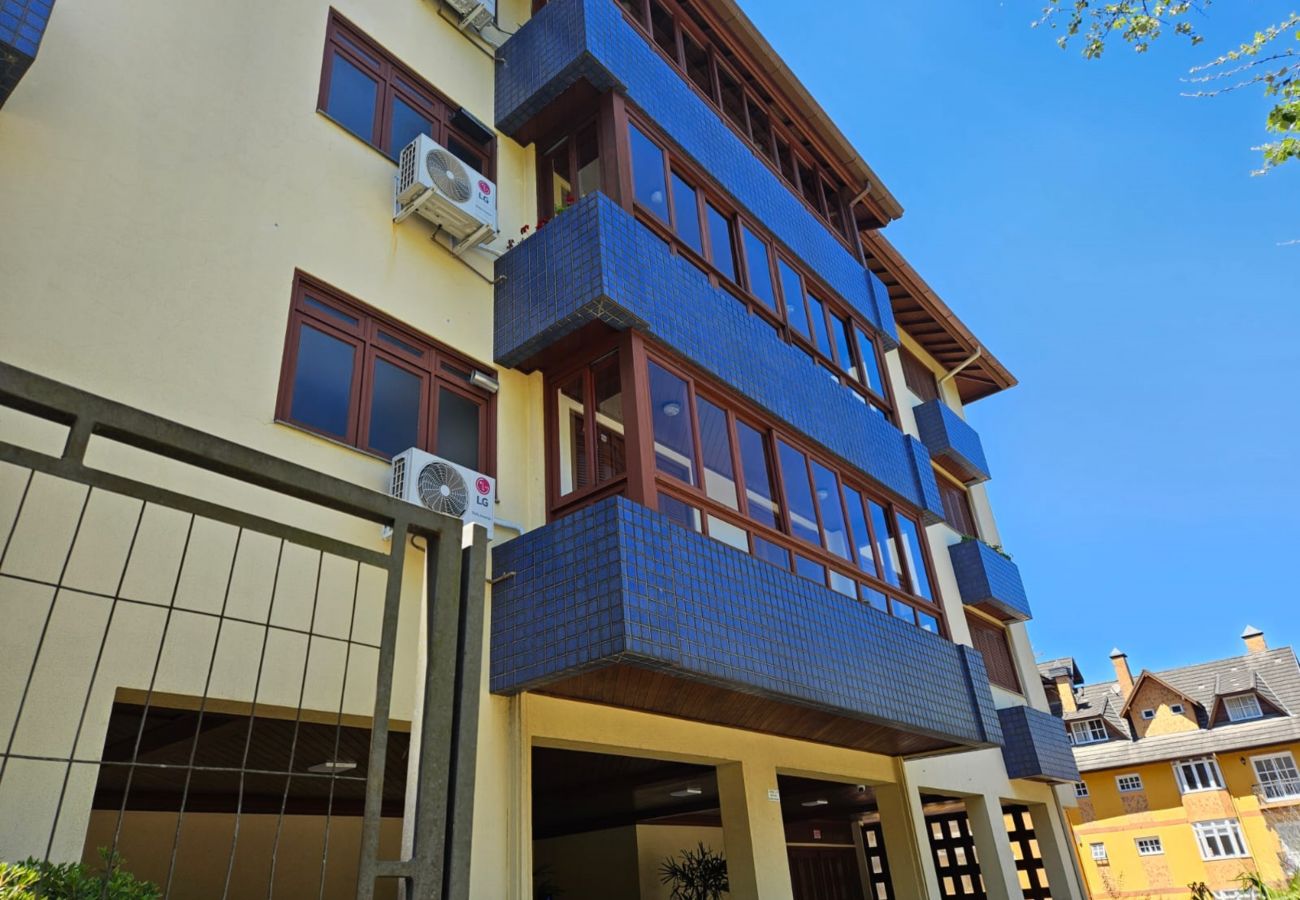 Apartamento em Gramado - APTO 4 DORMITÓRIOS ÂNGELO BISOL REF 670261