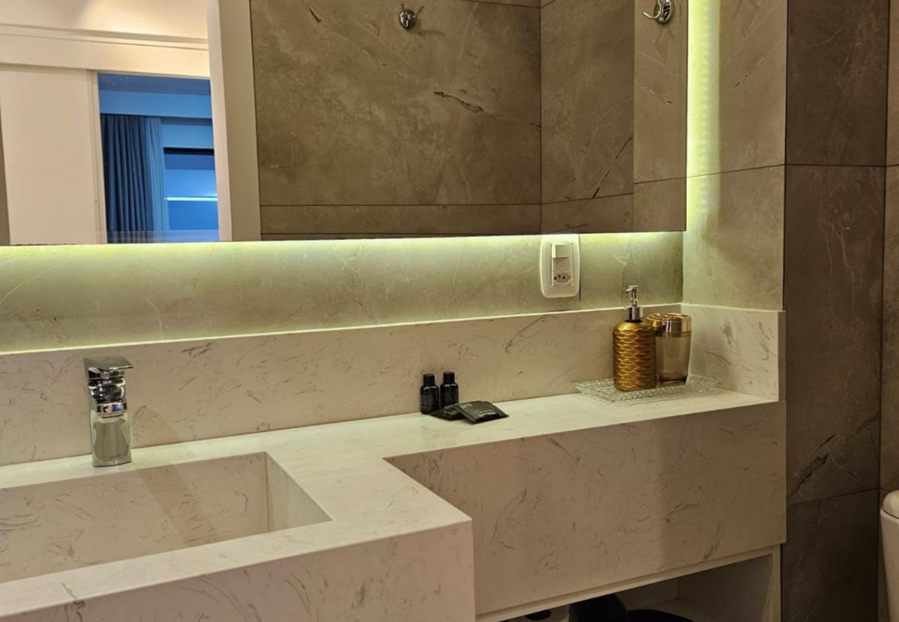 Apartamento em Gramado - APTO 4 DORMITÓRIOS ÂNGELO BISOL REF 670261