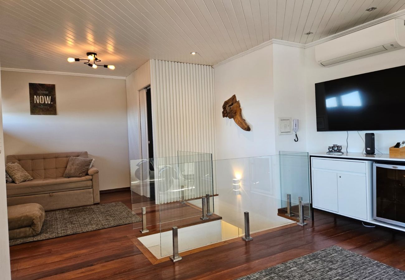 Apartamento em Gramado - APTO 4 DORMITÓRIOS ÂNGELO BISOL REF 670261