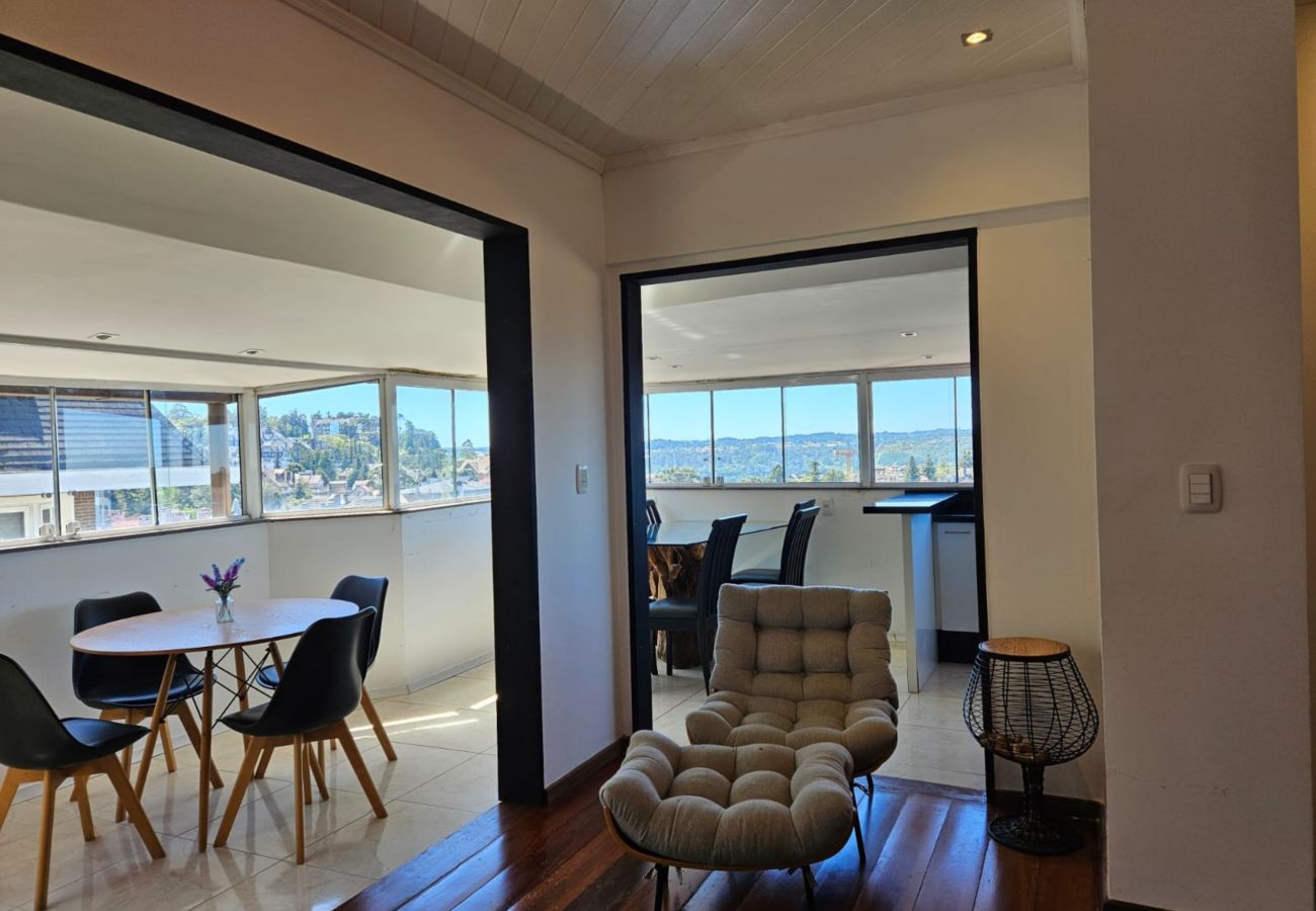 Apartamento em Gramado - APTO 4 DORMITÓRIOS ÂNGELO BISOL REF 670261