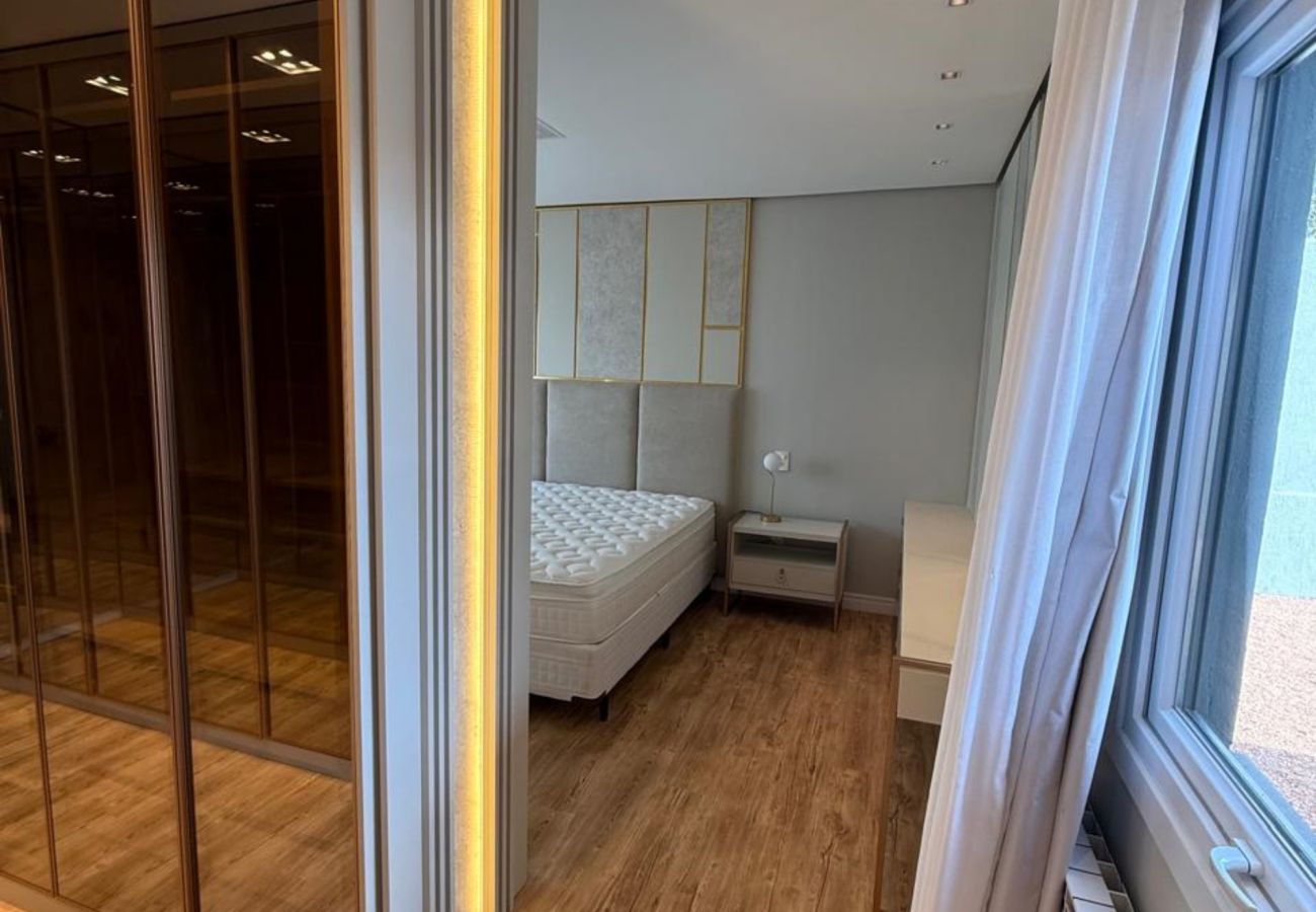 Casa em Gramado - CASA 3 SUÍTES VIVENDAS DO ARVOREDO REF 670276