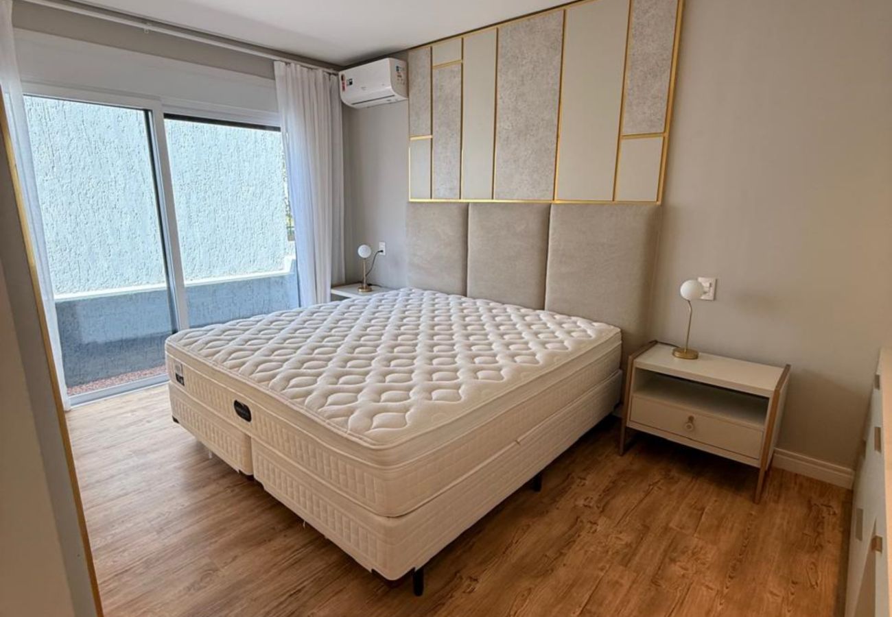 Casa em Gramado - CASA 3 SUÍTES VIVENDAS DO ARVOREDO REF 670276