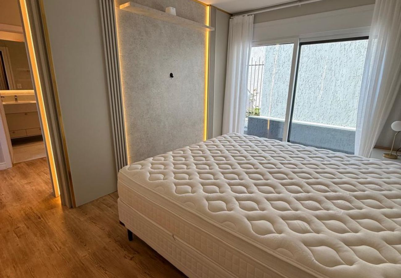 Casa em Gramado - CASA 3 SUÍTES VIVENDAS DO ARVOREDO REF 670276