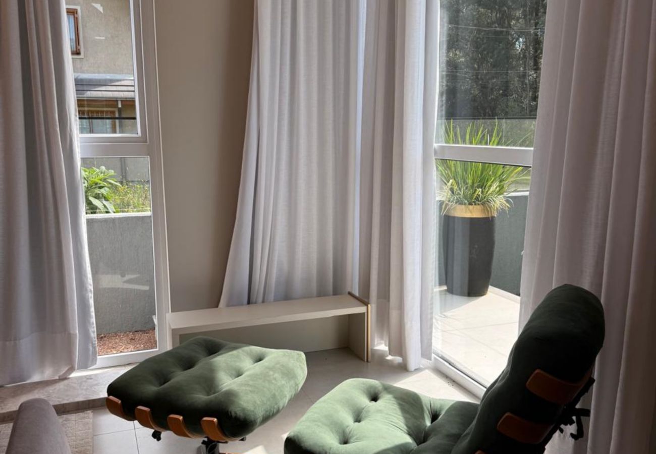 Casa em Gramado - CASA 3 SUÍTES VIVENDAS DO ARVOREDO REF 670276