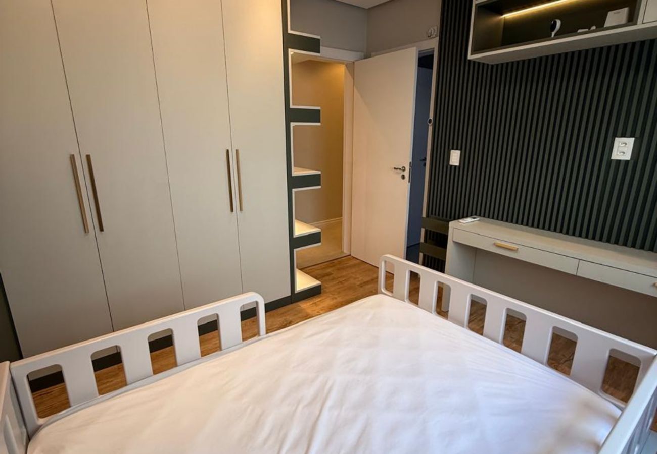 Casa em Gramado - CASA 3 SUÍTES VIVENDAS DO ARVOREDO REF 670276