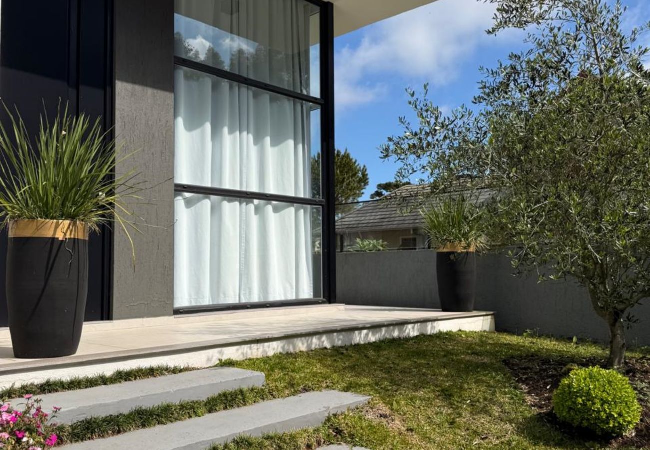 Casa em Gramado - CASA 3 SUÍTES VIVENDAS DO ARVOREDO REF 670276