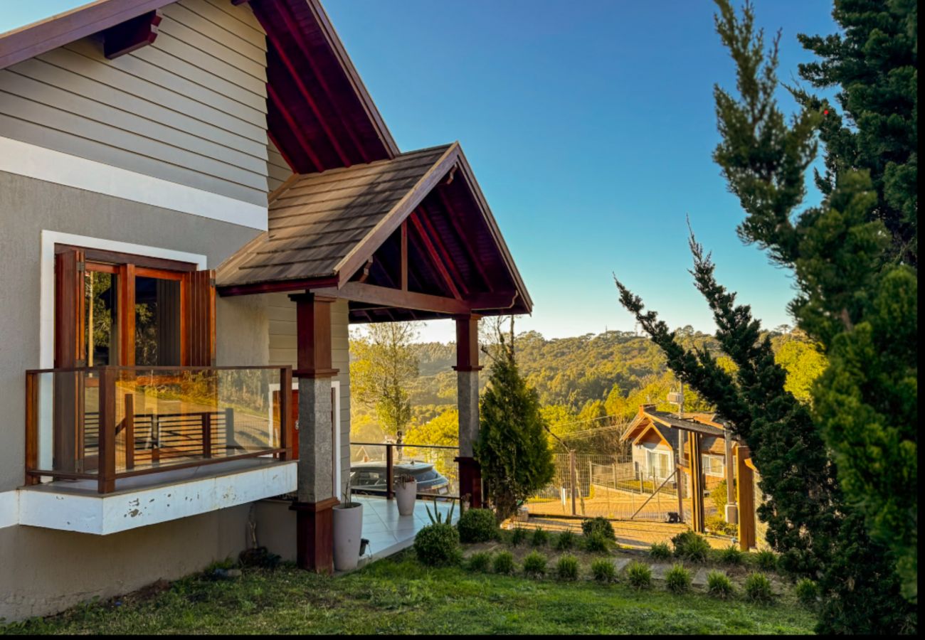 Casa em Gramado - CASA 3 DORM  VIVENDAS DO ARVOREDO REF 670272