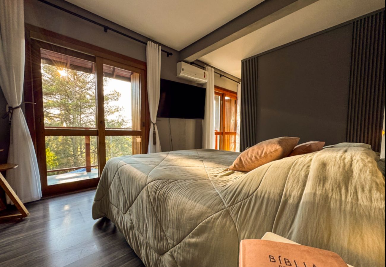 Casa em Gramado - CASA 3 DORM  VIVENDAS DO ARVOREDO REF 670272