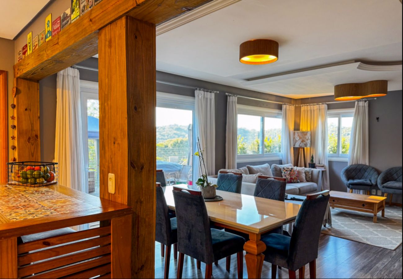 Casa em Gramado - CASA 3 DORM  VIVENDAS DO ARVOREDO REF 670272