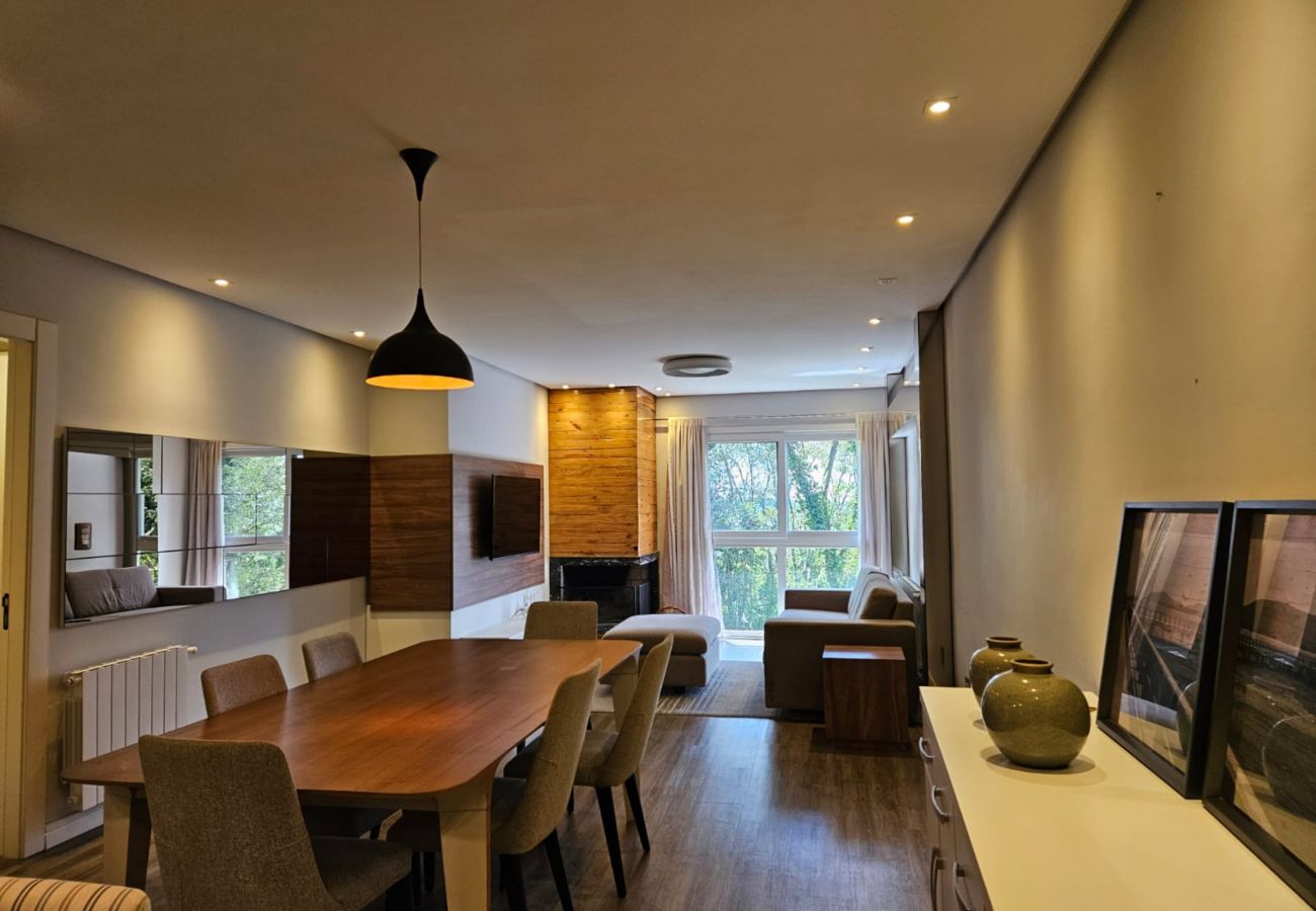 Apartamento em Gramado - APTO 3 SUÍTES COM VISTA PRIVILEGIADA  REF 673088