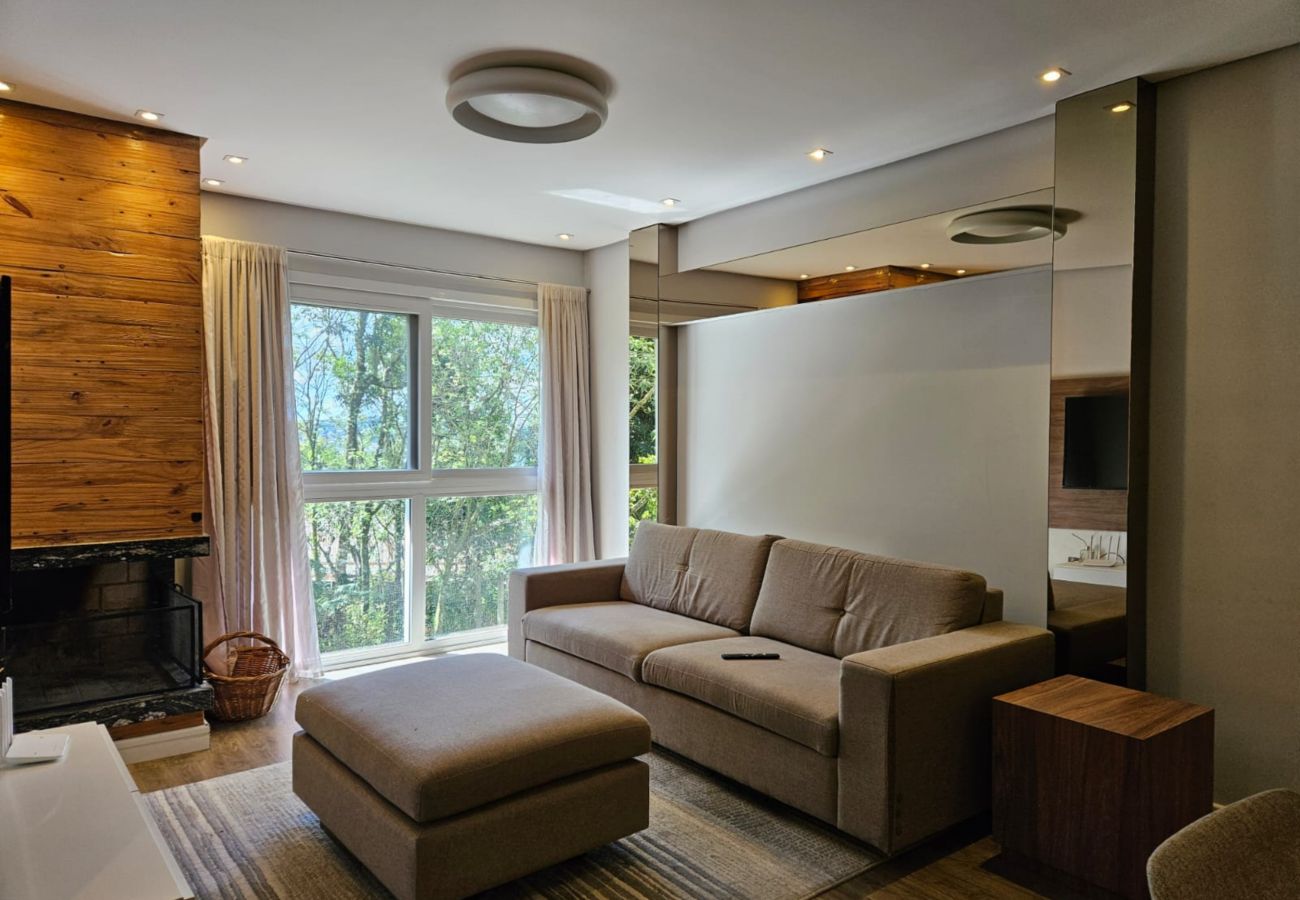 Apartamento em Gramado - APTO 3 SUÍTES COM VISTA PRIVILEGIADA  REF 673088