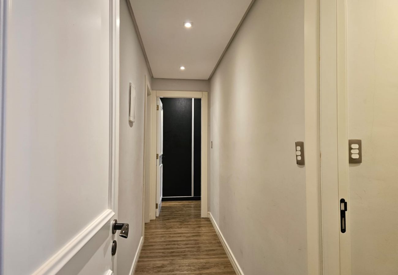 Apartamento em Gramado - APTO 3 SUÍTES COM VISTA PRIVILEGIADA  REF 673088