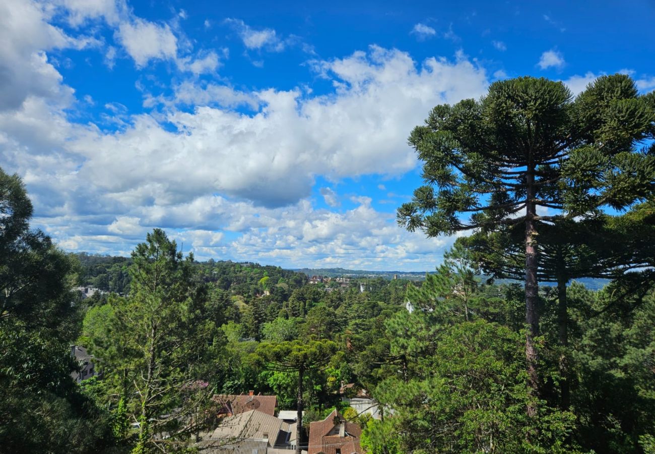 Apartamento em Gramado - APTO 3 SUÍTES COM VISTA PRIVILEGIADA  REF 673088