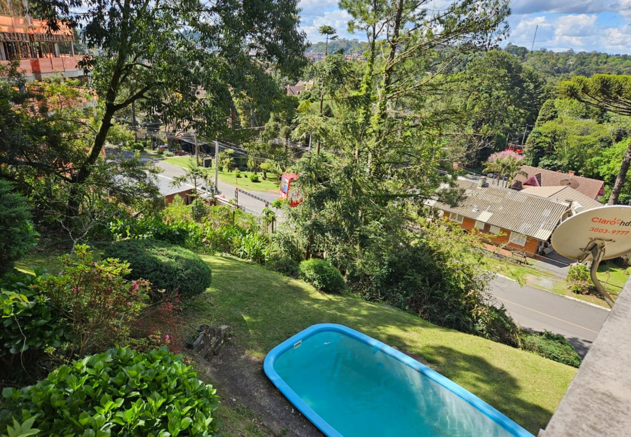 Apartamento em Gramado - APTO 3 SUÍTES COM VISTA PRIVILEGIADA  REF 673088