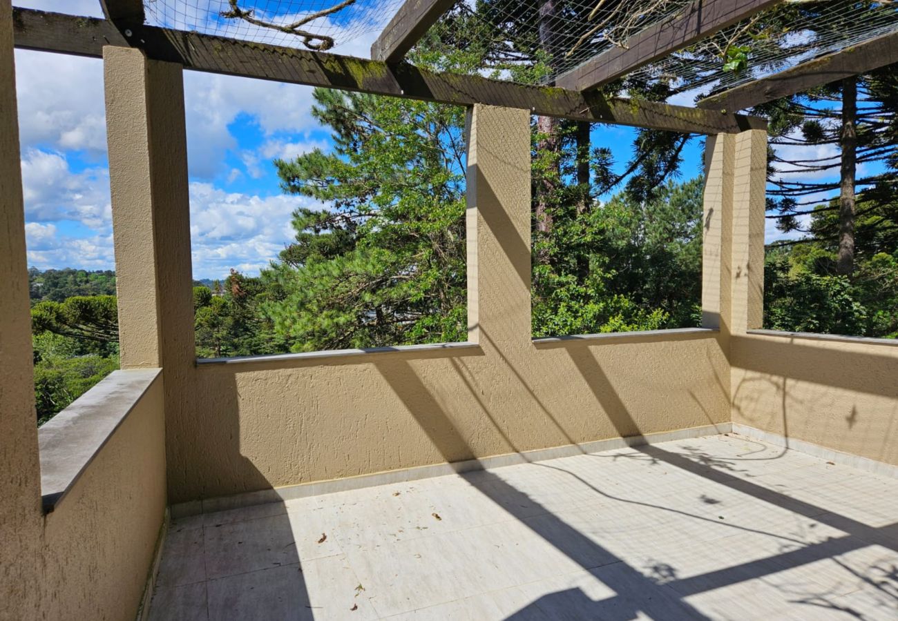 Apartamento em Gramado - APTO 3 SUÍTES COM VISTA PRIVILEGIADA  REF 673088