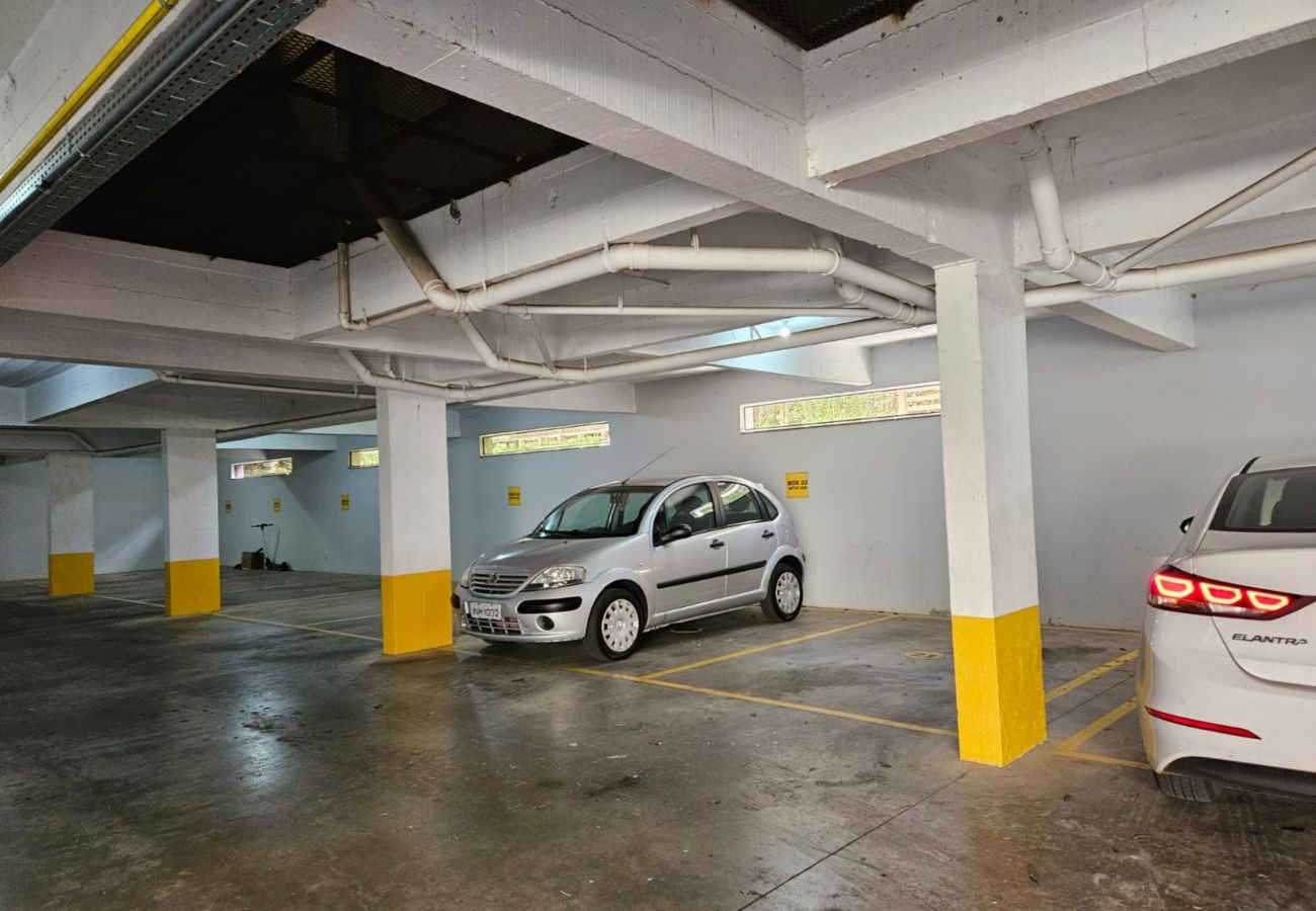 Apartamento em Gramado - APTO 3 SUÍTES COM VISTA PRIVILEGIADA  REF 673088