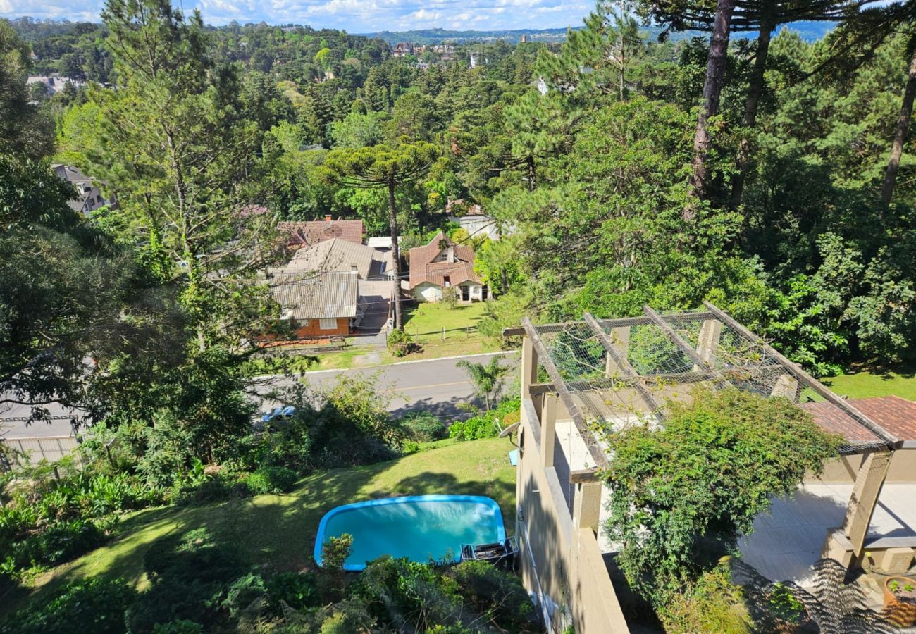 Apartamento em Gramado - APTO 3 SUÍTES COM VISTA PRIVILEGIADA  REF 673088