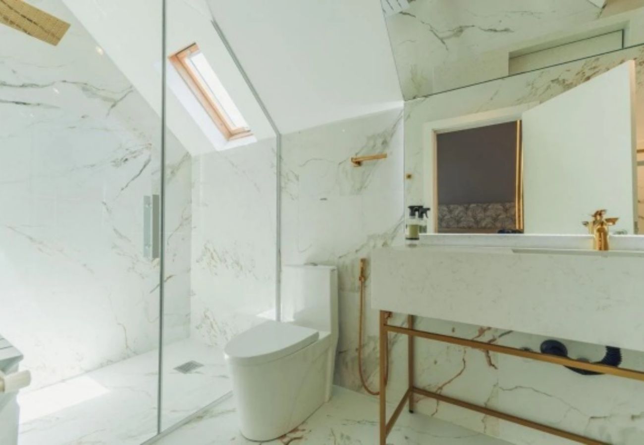 Apartamento em Gramado - COB. ALTO PADRÃO CORAÇÃO GRAMADO REF 673668