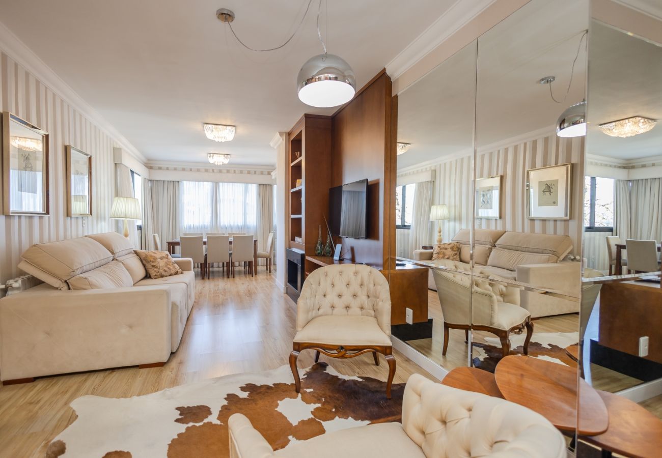 Apartamento em Gramado - APTO VALE  301  REF 688615