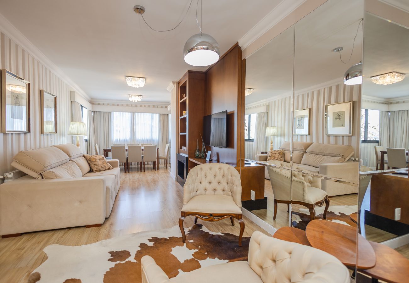 Apartamento em Gramado - APTO VALE  301  REF 688615