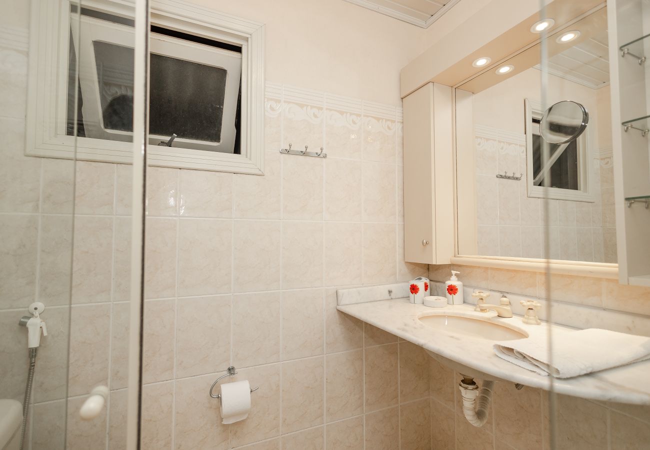 Apartamento em Gramado - Apto 2 dorm Cond Solar dos Pinheiros REF 692219 