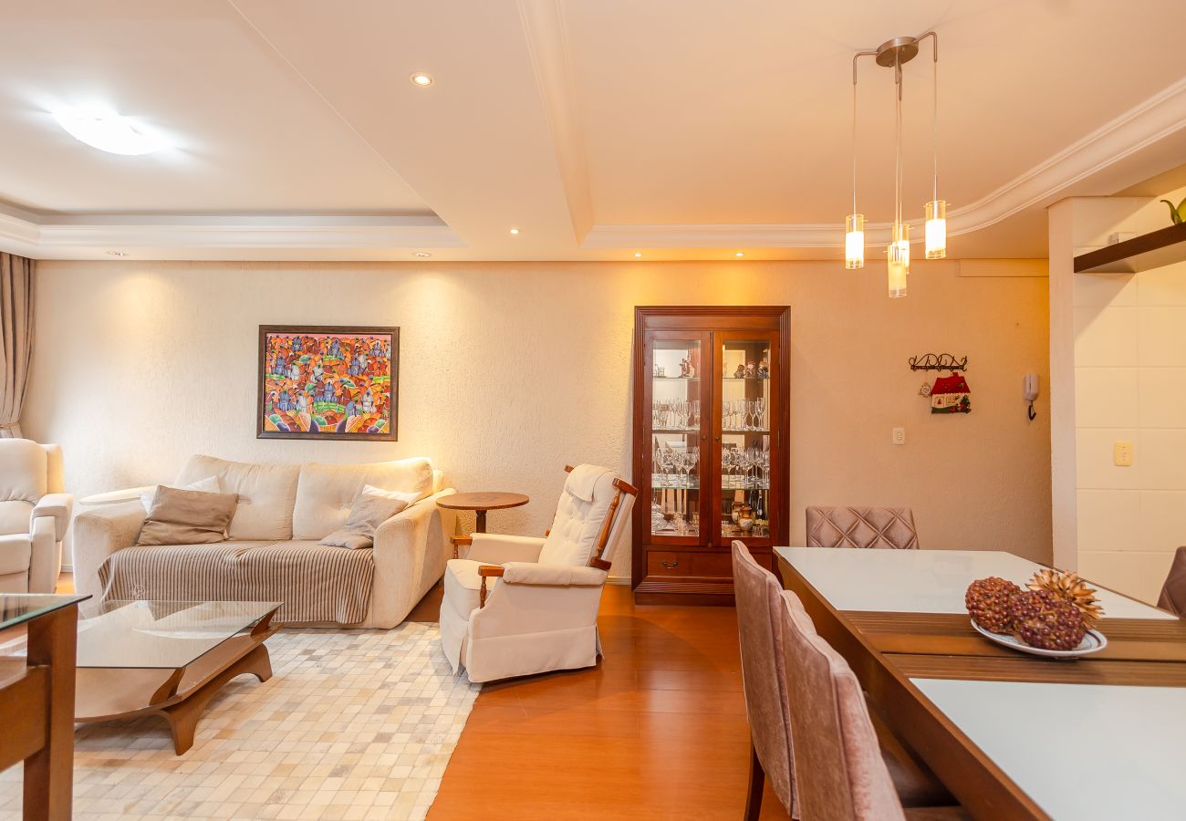 Apartamento em Gramado - Apto 2 dorm Cond Solar dos Pinheiros REF 692219 