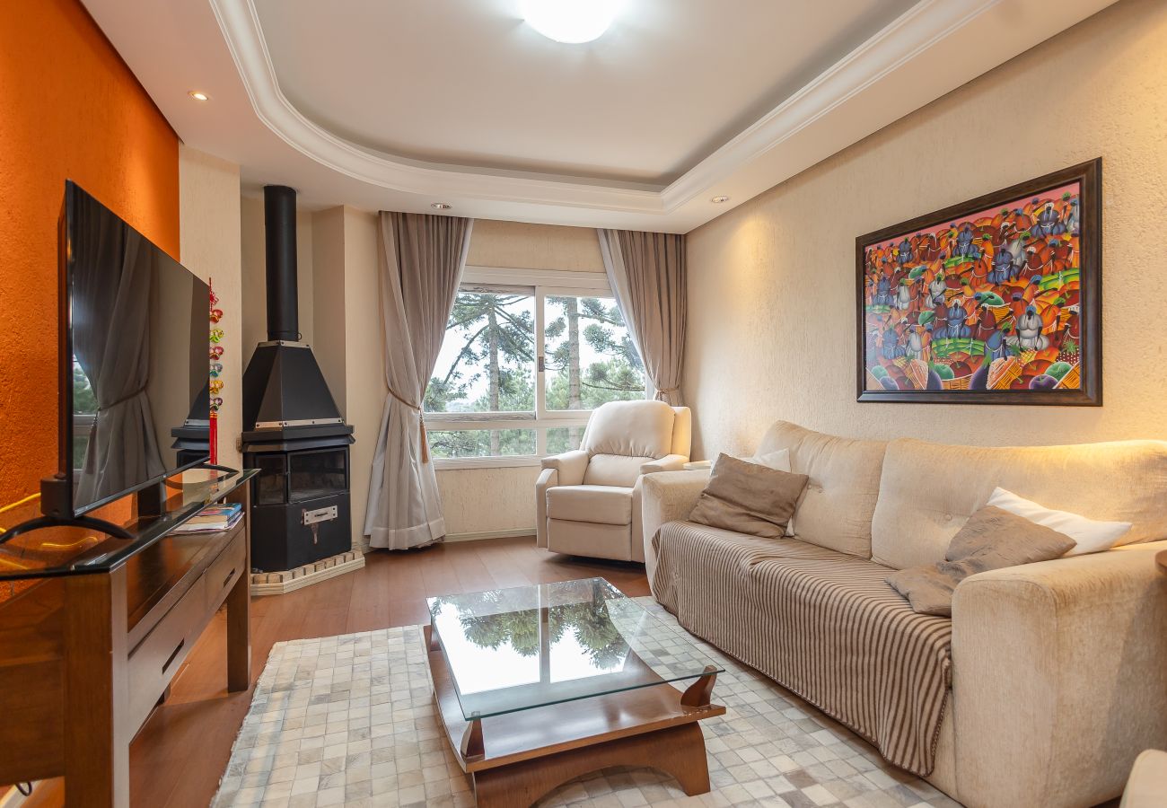 Apartamento em Gramado - Apto 2 dorm Cond Solar dos Pinheiros REF 692219 